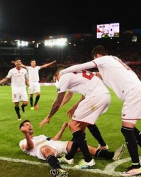  利物浦客场逆转诺丁汉森林展现冠军底蕴